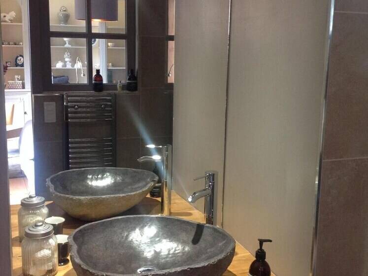 膳宿费 Rouge Maison