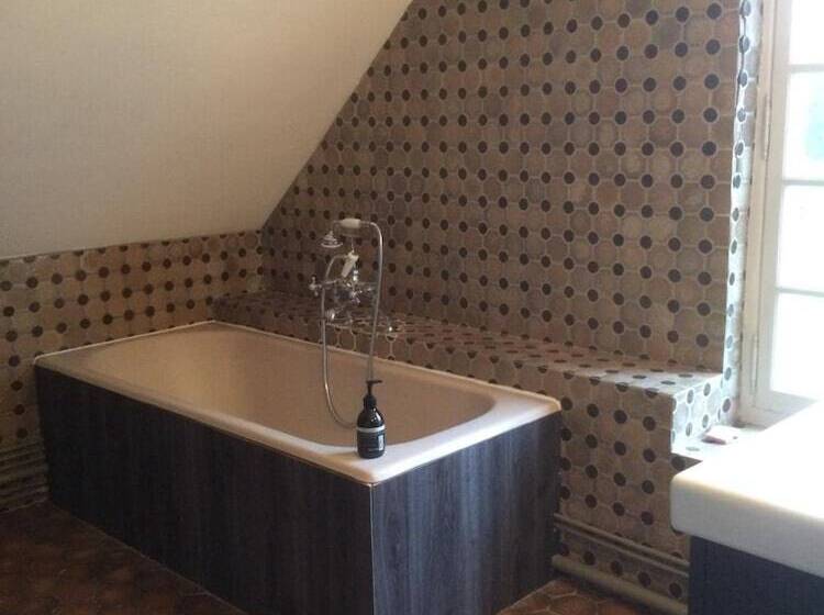 膳宿费 Rouge Maison