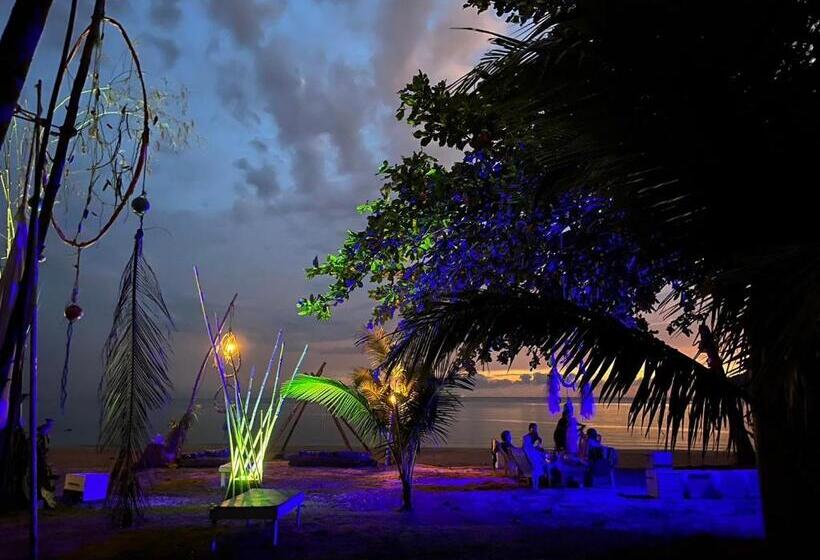 渡假胜地  Baan Koh Mak