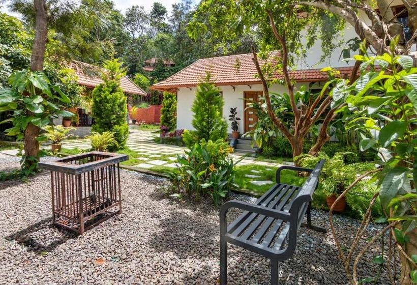 Курорт Stayvista At Serene Valley With Bonfire & Badminton