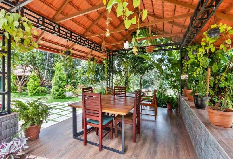 Курорт Stayvista At Serene Valley With Bonfire & Badminton