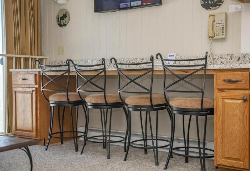 Stroll To Slopes, Village Area, Ski In Out Mtlodge 236