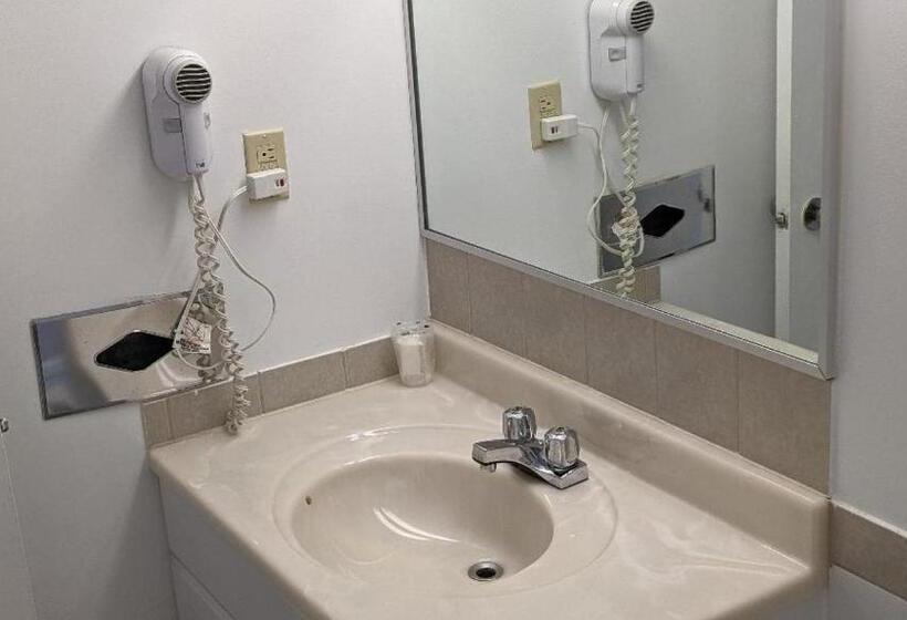 Valois Motel & Restaurant