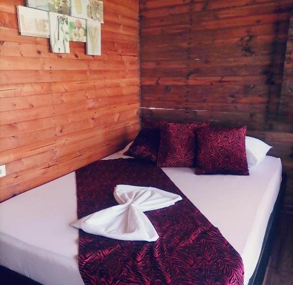 הוסטל Posada Chikiluky Bar