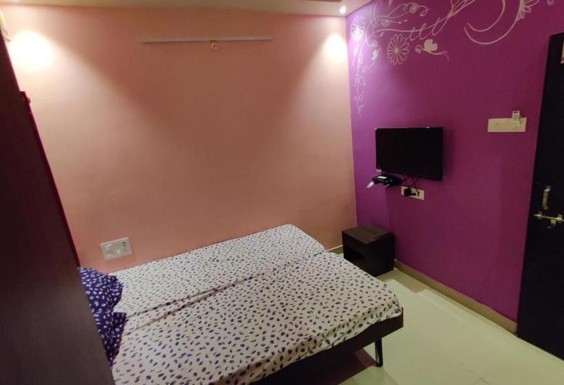 住宿加早餐  Bandekar Home Stay