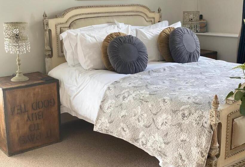 Bed and Breakfast No 22