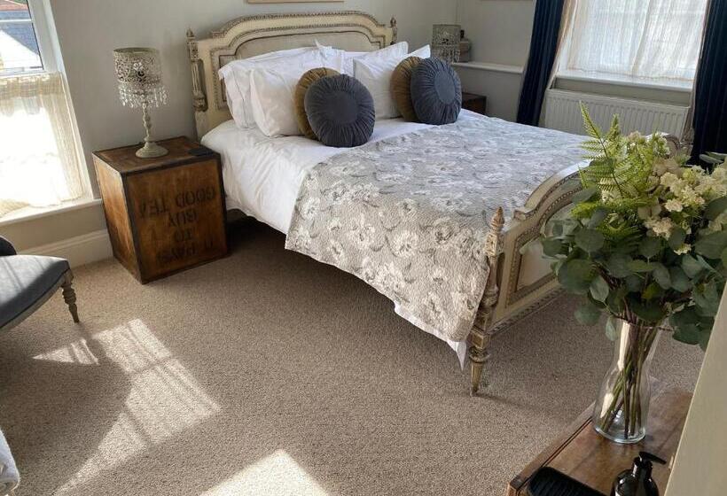 Bed and Breakfast No 22