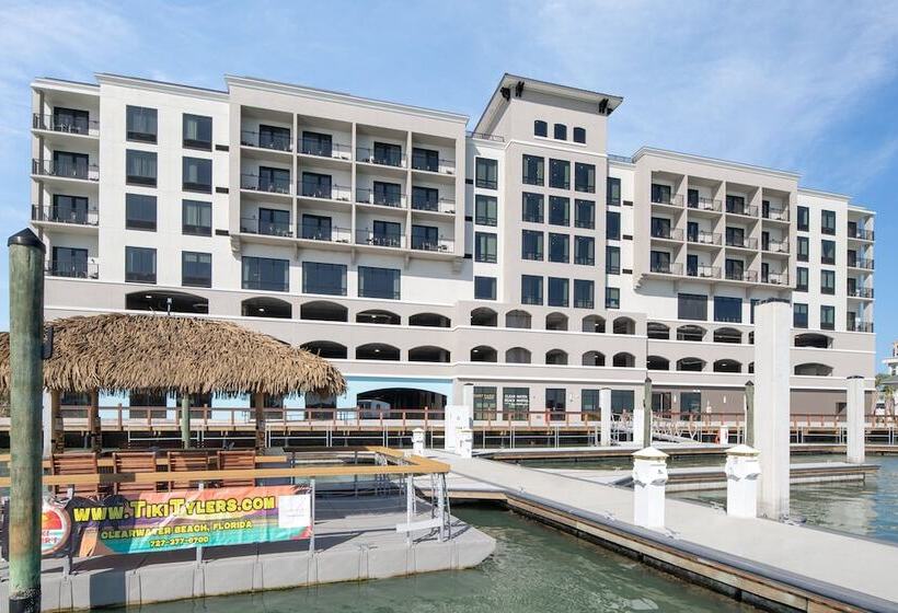 فندق Courtyard By Marriott Clearwater Beach