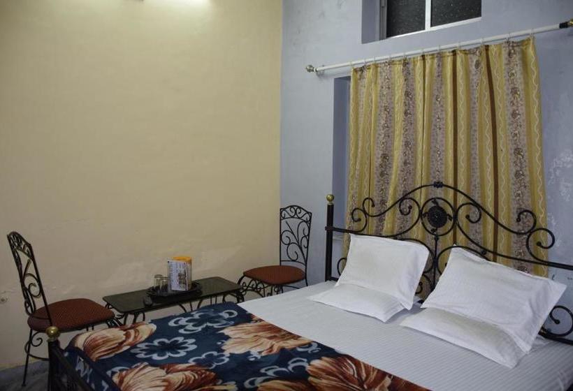 Отель Deep Valley