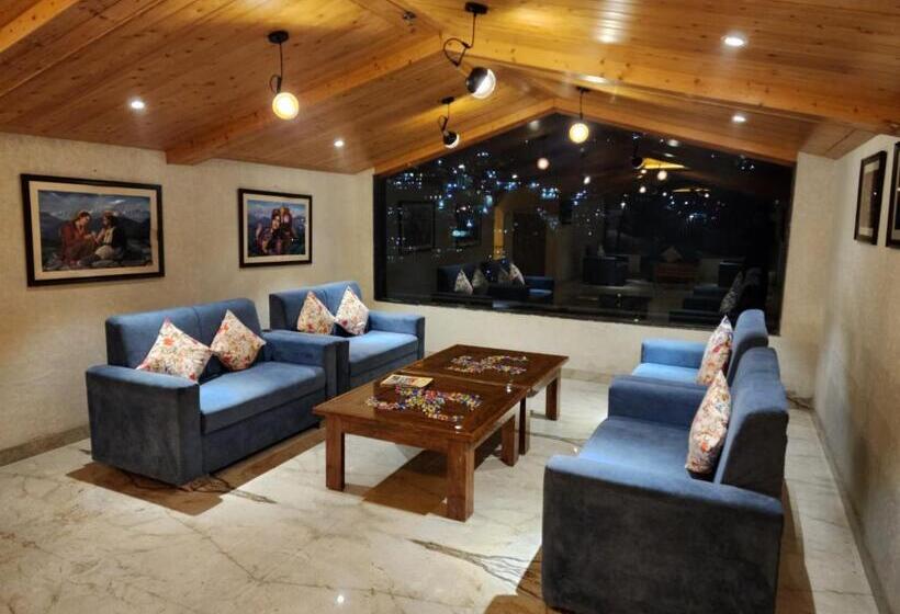 فندق Golden Fern Resort