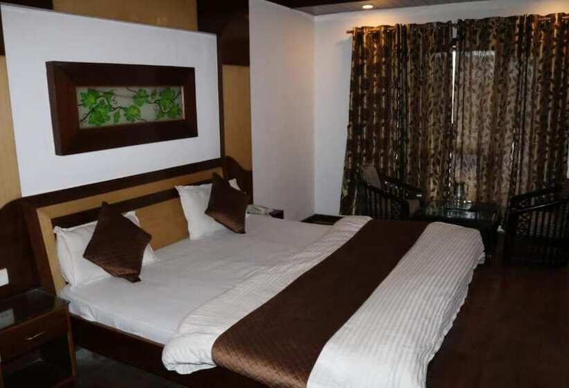 酒店 Goroomgo Mall Road Abhinandan Mussoorie