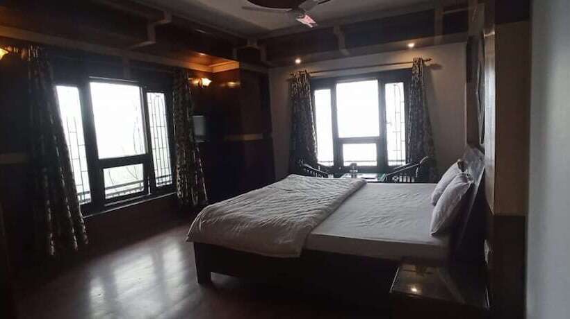 酒店 Goroomgo Mall Road Abhinandan Mussoorie