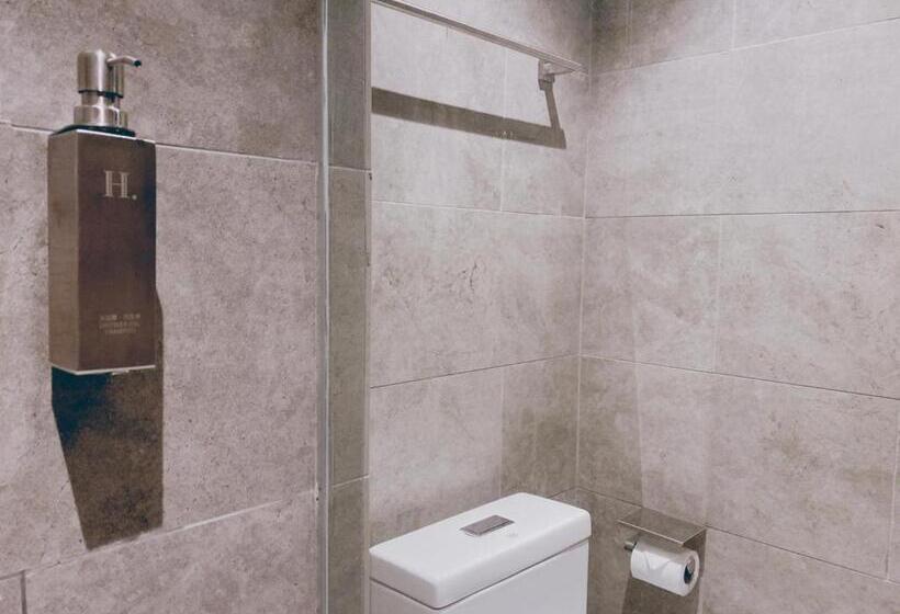 Harper Boutique Hotel At Sutera Avenue