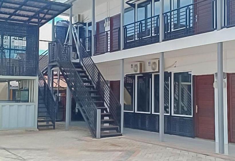 酒店 Koolkost Near Living Plaza Balikpapan