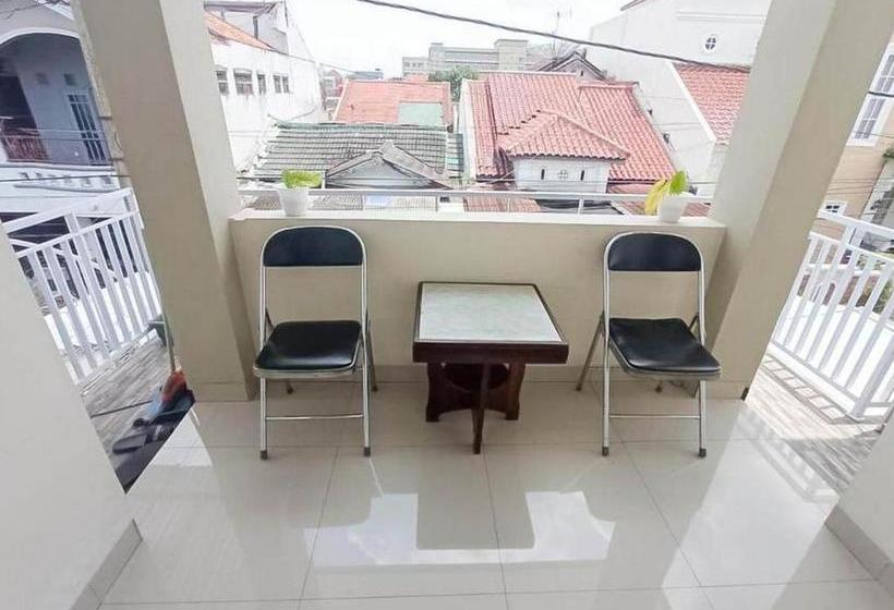 호텔 Koolkost Male Syariah Near Taman Andhang Pangrenan Purwokerto