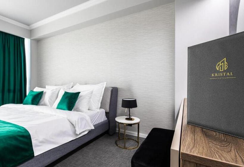 Отель Kristal Focsani