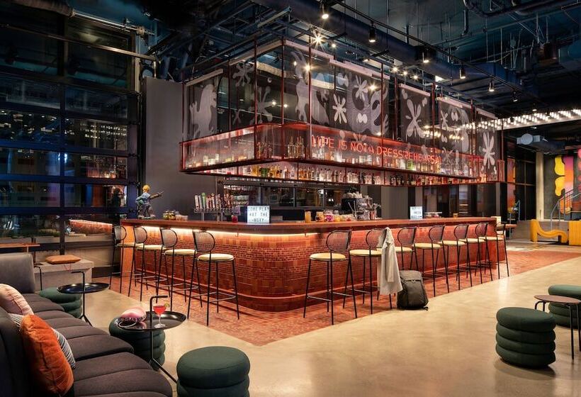 호텔 Moxy Oakland Uptown