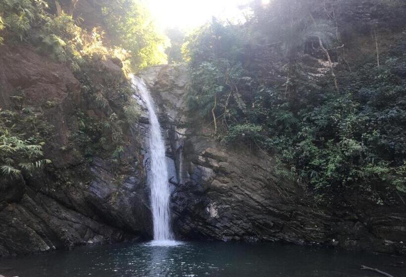 فندق Nayar Valley Retreat