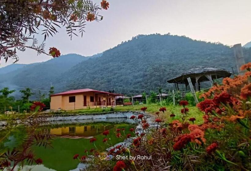 فندق Nayar Valley Retreat
