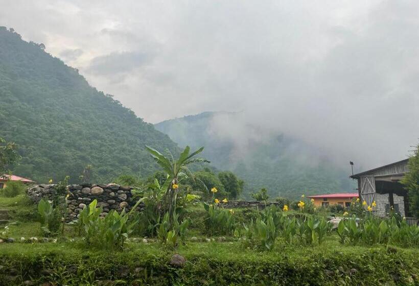 فندق Nayar Valley Retreat