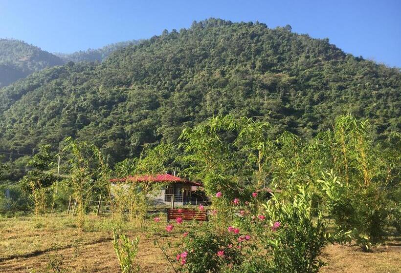 فندق Nayar Valley Retreat
