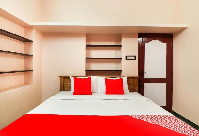 酒店 Oyo 76797 S V Apartments