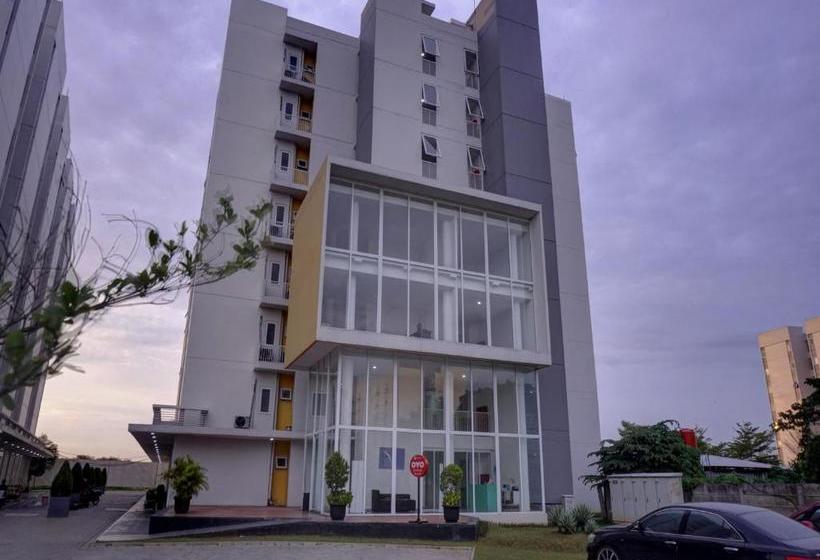 Отель Oyo 90120 Bolang Room