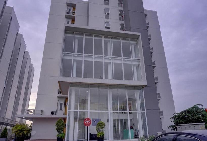 Отель Oyo 90120 Bolang Room