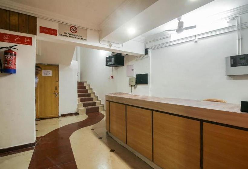 בית מלון כפרי Oyo Flagship 76982 Kamal Palace