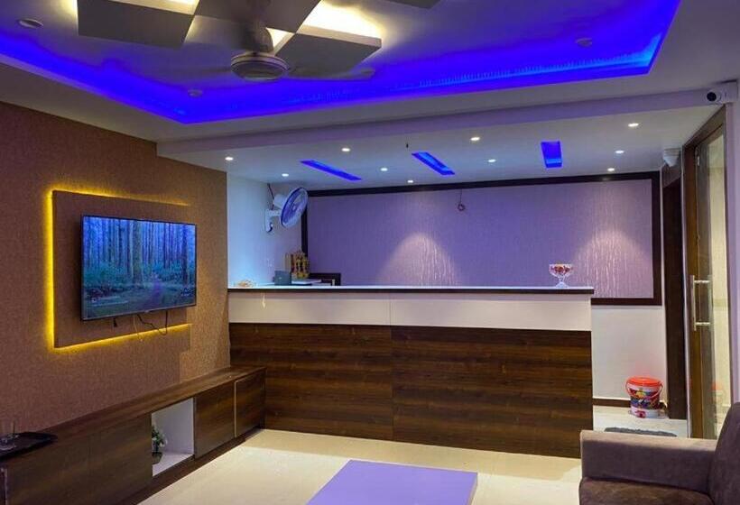 ホテル Rose Palace