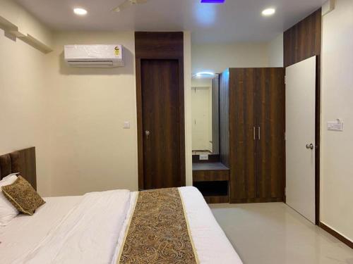 ホテル Rose Palace