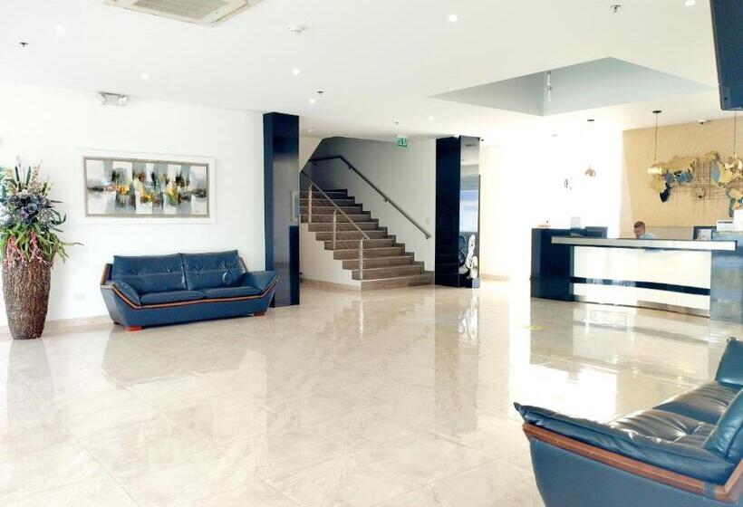 هتل Royal Elim International