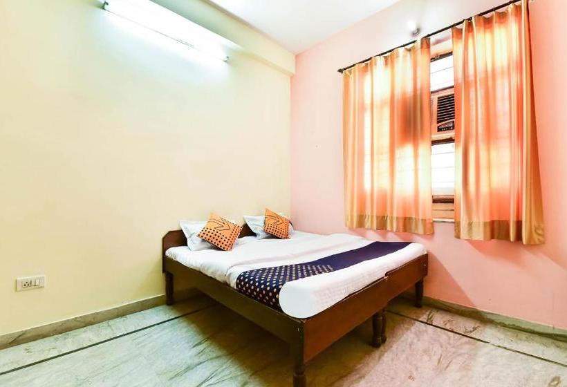 호텔 Spot On Platinum Inn