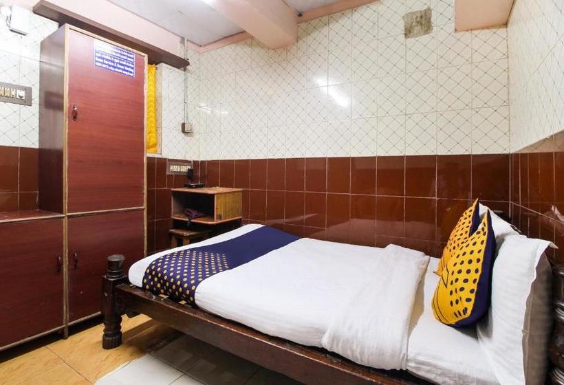 호텔 Spot On 76893 Sri Maruti Pilgrims House Srirangam