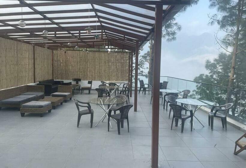 בית מלון כפרי The Golden Sunrise