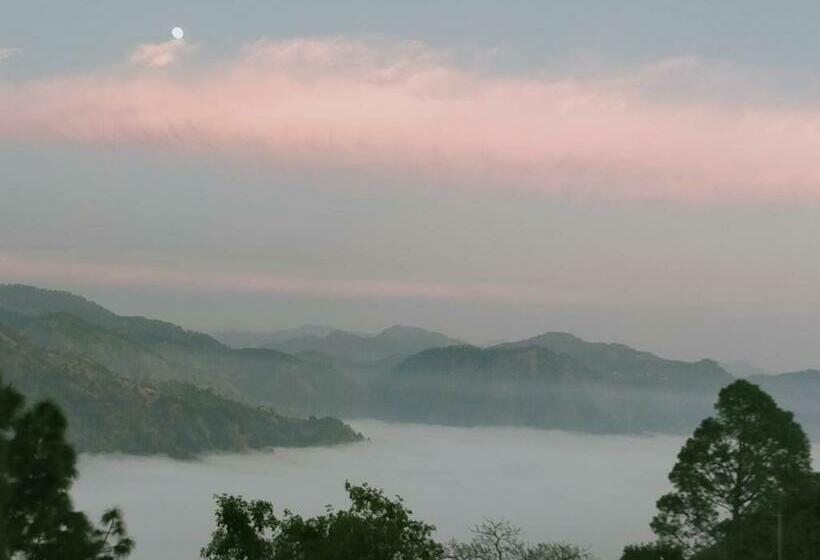 בית מלון כפרי The Golden Sunrise