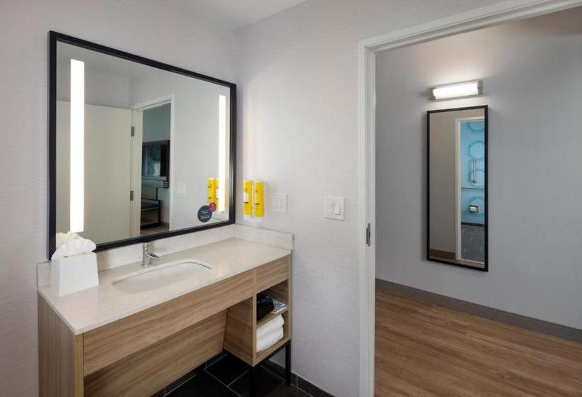 فندق Tru By Hilton Asheville Blue Ridge Parkway