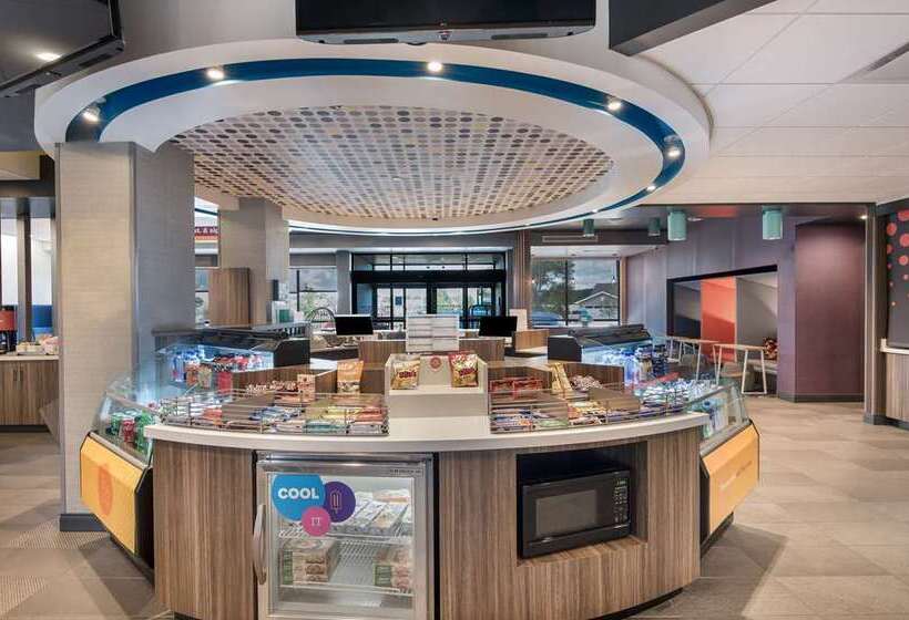 فندق Tru By Hilton Warsaw