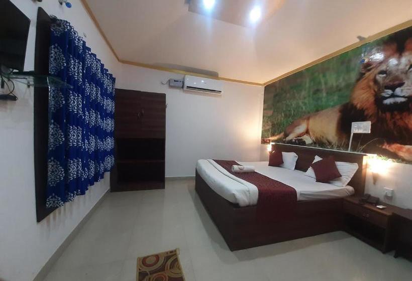 Bandipur Resort Khan's Gufa