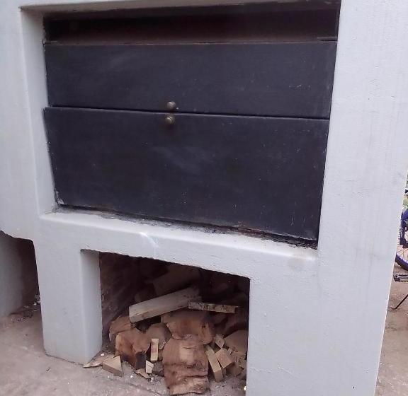 פנסיון Castle Ridge Guesthouse