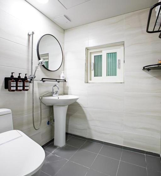 펜션 Geonmaek Stay