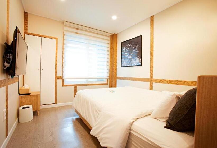 펜션 Geonmaek Stay