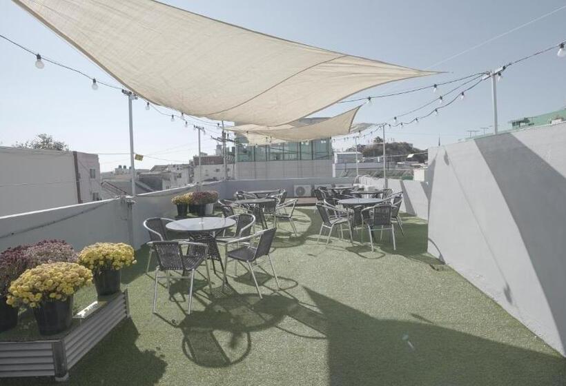 펜션 Geonmaek Stay