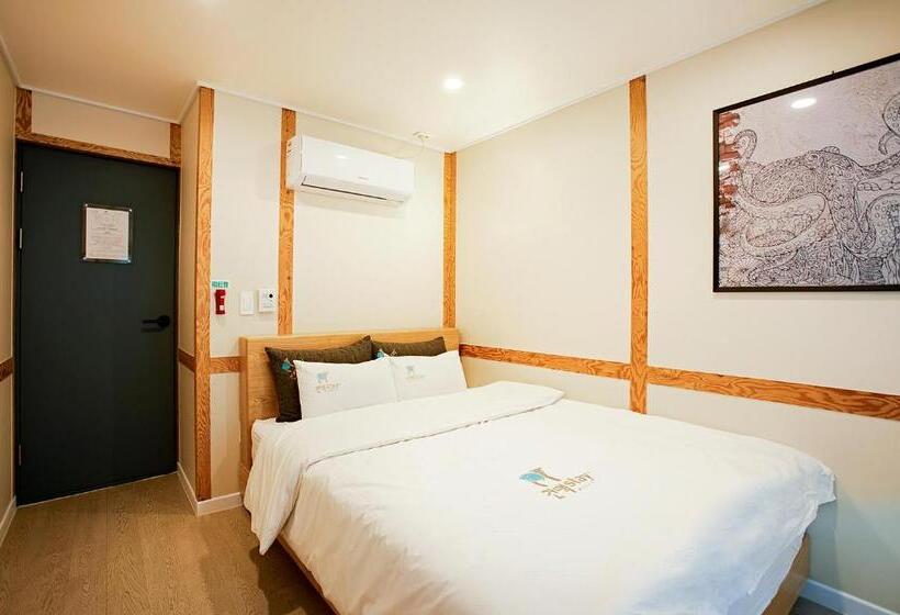 펜션 Geonmaek Stay