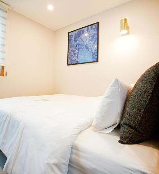 펜션 Geonmaek Stay