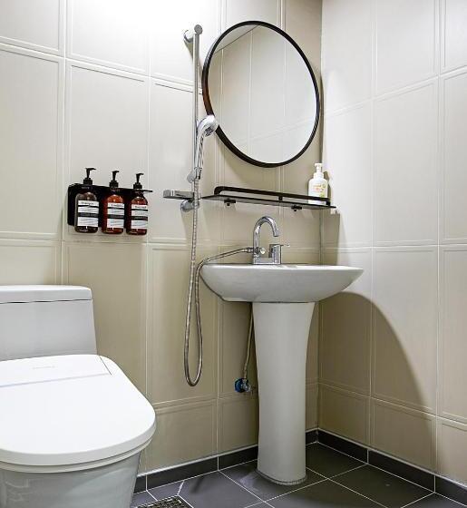 펜션 Geonmaek Stay