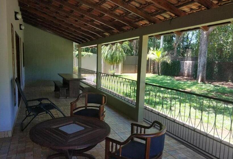 펜션 Pousada Falls Park