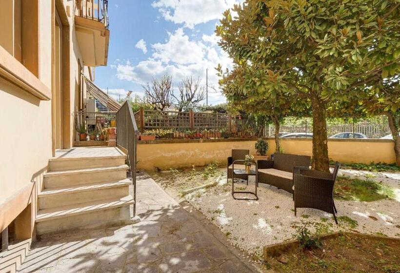 پانسیون Sleep Tight Florence