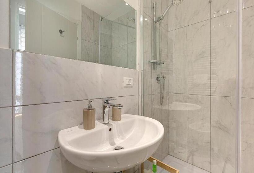 پانسیون Sleep Tight Florence