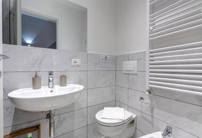 پانسیون Sleep Tight Florence